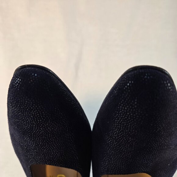 SALVATORE FERRAGAMO Quite Luxury Navy Leather Heels Pumps Size 8 4A LIKE NEW! - Picture 12 of 16